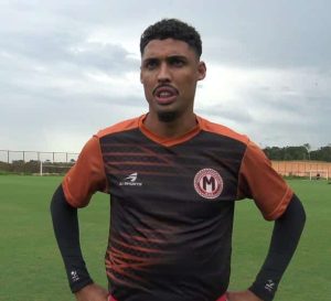 Paulinho (2)